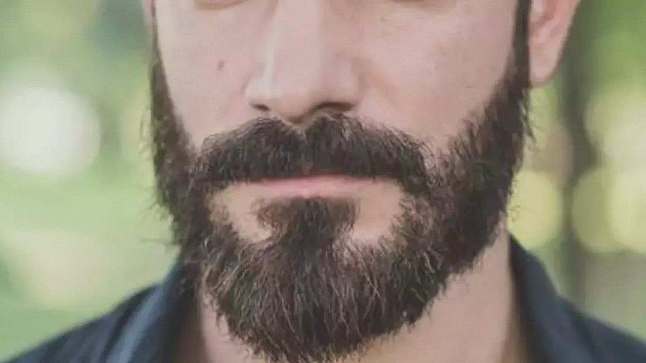Bakan bir daha bakacak! Sakalları kimyasal kullanmadan uzatmanın doğal yolu