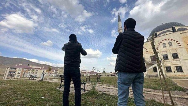 Foto - Bakan bir daha baktı! Şaşırtan görüntü depremin habercisi mi? 