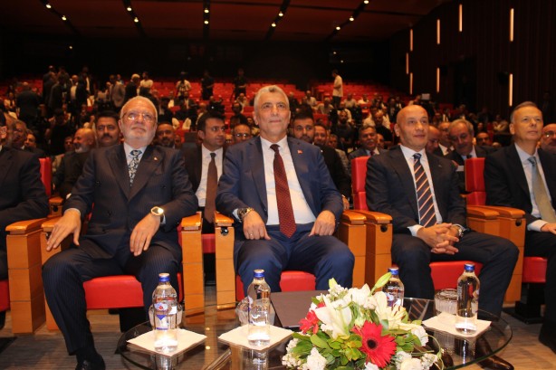 Foto - Bakan Bolat: "Tarihin en yüksek Temmuz ayı ihracat rekorunu kırdık"