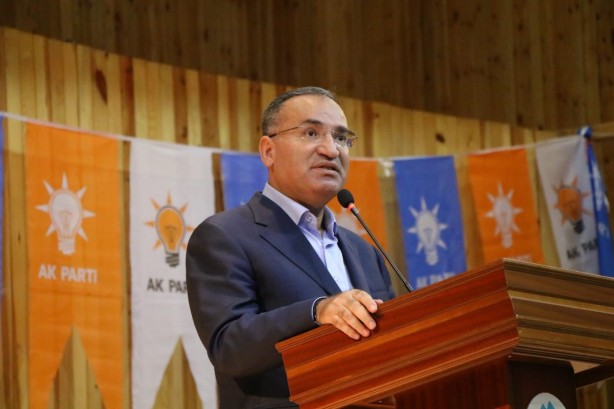 Foto - Bakan Bozdağ'dan The Guardian'a Cumhurbaşkanı Erdoğan tepkisi