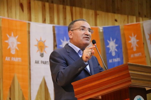 Bakan Bozdağ'dan The Guardian'a Cumhurbaşkanı Erdoğan tepkisi