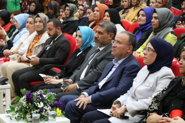 Foto - Bakan Bozdağ'dan The Guardian'a Cumhurbaşkanı Erdoğan tepkisi