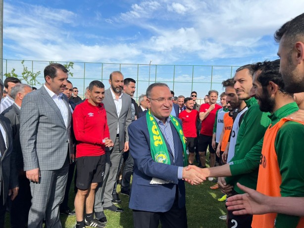 Foto - Bakan Bozdağ'dan The Guardian'a Cumhurbaşkanı Erdoğan tepkisi