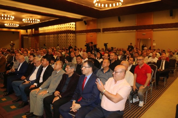 Foto - Bakan Çavuşoğlu: Kim desteklerse desteklesin terör koridoru kurulmayacak