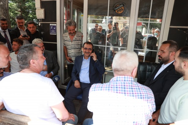 Foto - Bakan Dönmez vatandaşa taksi gönderdi