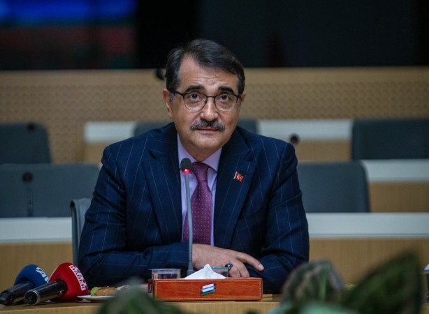 Bakan Dönmez'den dikkat çeken tasarruf önerileri! Banyoya kum saat koyun ve...