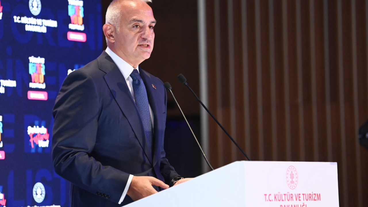 Foto - Bakan Ersoy: Bu büyük kültür yolculuğunu 2027 yılında 32 ilimizle daha da ileri taşıyoruz