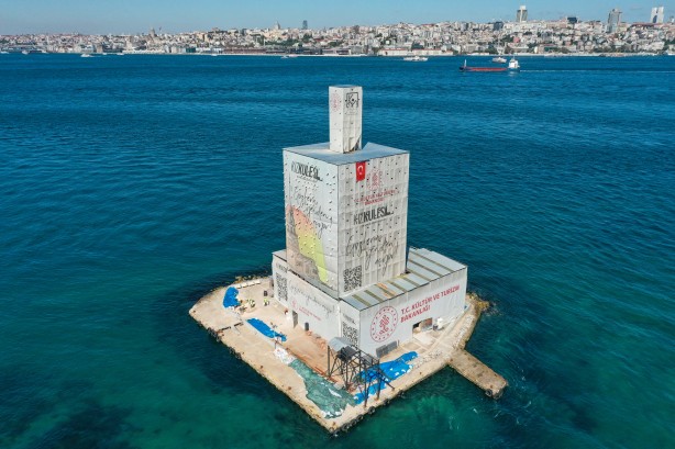 Foto - Bakan Ersoy, Kız Kulesi’ndeki restorasyonu yerinde anlattı