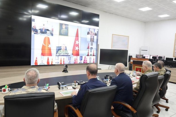 Bakan Güler'den flaş açıklamalar! Ayağımızın basmadığı yer kalmayacak
