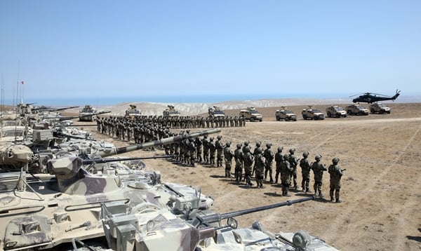 Foto - Bakan Hulusi Akar: Azerbaycan yalnız değildir