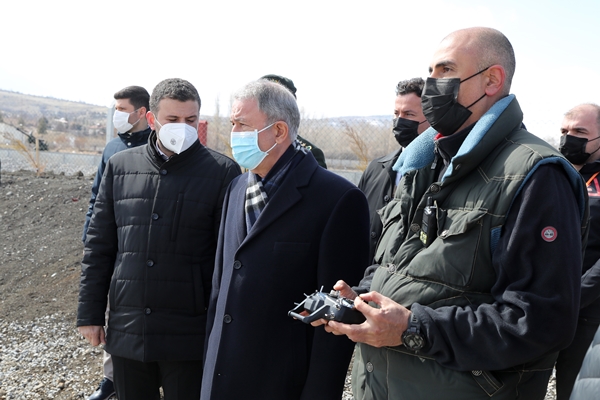 Foto - Bakan Hulusi Akar bizzat inceledi