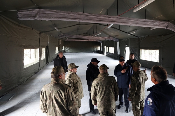 Bakan Hulusi Akar duyurdu: 306 terörist etkisiz hale getirildi