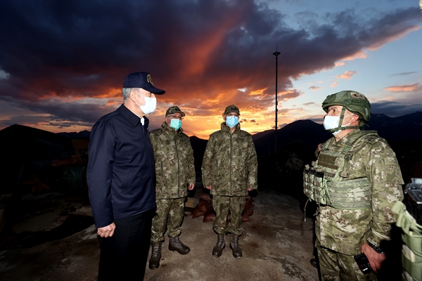 Foto - Bakan Hulusi Akar etkisiz hale getirilen terörist sayısını açıkladı