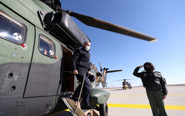 Bakan Hulusi Akar milli "deniz topu" için tarih verdi