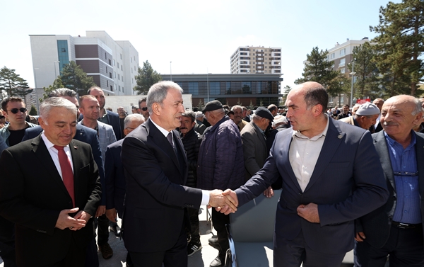 Foto - Bakan Hulusi Akar'dan çok net mesaj: Arkalarında kim olursa olsun yok edeceğiz