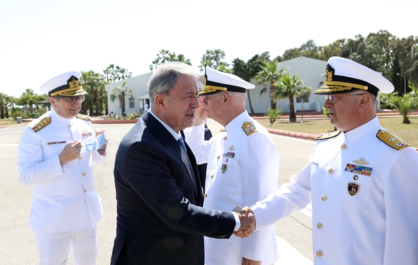 Bakan Hulusi Akar'dan çok net mesaj: İzin vermeyiz
