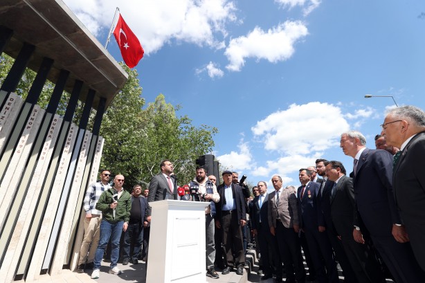 Foto - Bakan Hulusi Akar'dan "terörle mücadele" mesajı