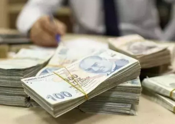 Foto - Bakan Işıkhan'dan milyonların yüzünü güldürecek memur zammı ve emekli maaşı açıklaması! 'Enflasyonun altında ezdirmeyeceğiz'