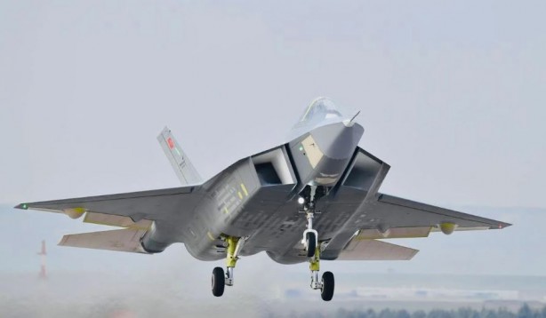 Bakan Kacır'dan KAAN açıklaması: Adım adım ilerliyoruz!