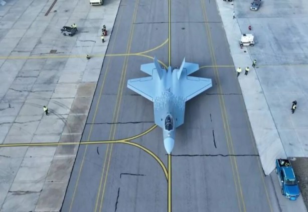 Foto - Bakan Kacır'dan KAAN açıklaması: Adım adım ilerliyoruz!