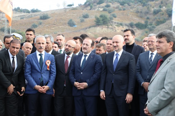 Foto - Bakan Karaismailoğlu duyurdu! '100 yıllık ihtiyaç 20 yılda tamamlandı'