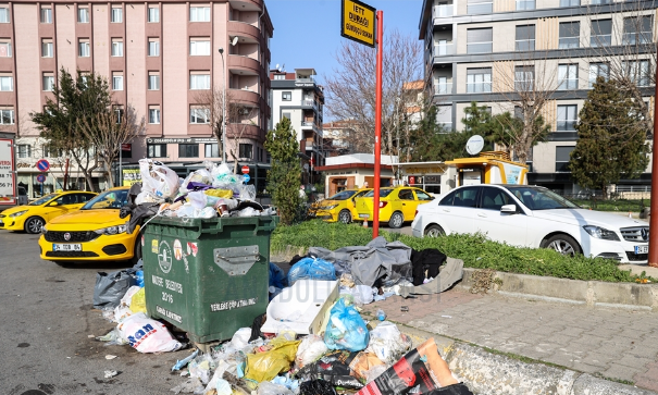 Foto - Bakan Karaismailoğlu: İstanbul Büyükşehir Belediyesi şu anda yerlerde sürünüyor!