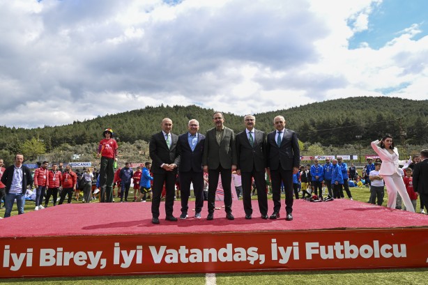 Foto - Bakan Kasapoğlu startı verdi, dev turnuva başladı...