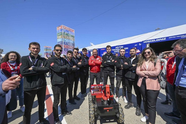 Foto - Bakan Kasapoğlu Teknofest'te... Dünya tam anlamıyla çıldıracak...