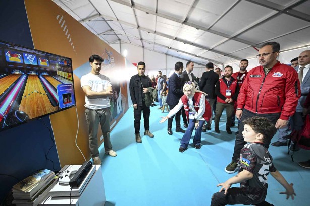 Foto - Bakan Kasapoğlu Teknofest'te... Dünya tam anlamıyla çıldıracak...