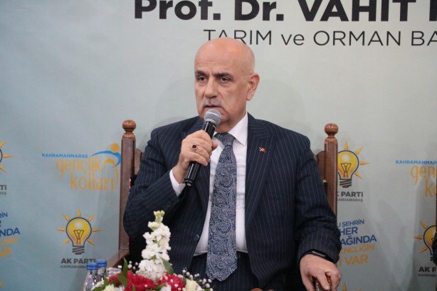 Foto - Bakan Kirişçi'den 6'lı masaya aday tepkisi! "13 değil 133 defa toplansanız..."