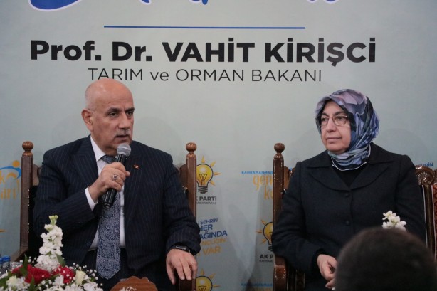 Foto - Bakan Kirişçi'den 6'lı masaya aday tepkisi! "13 değil 133 defa toplansanız..."