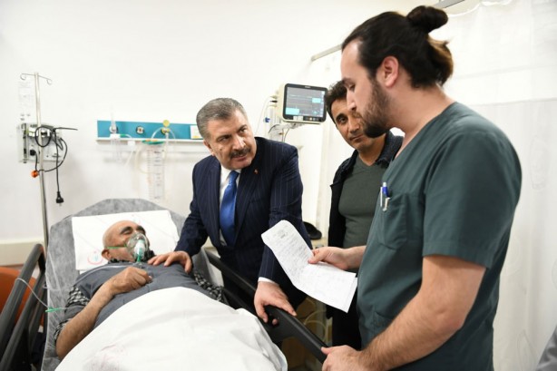 Foto - Bakan Koca'dan hastanelere bayram ziyareti