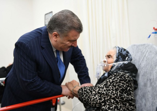 Foto - Bakan Koca'dan hastanelere bayram ziyareti