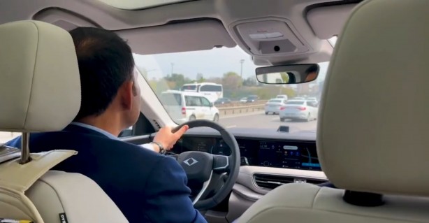 Foto - Bakan Kurum Togg'la turladı