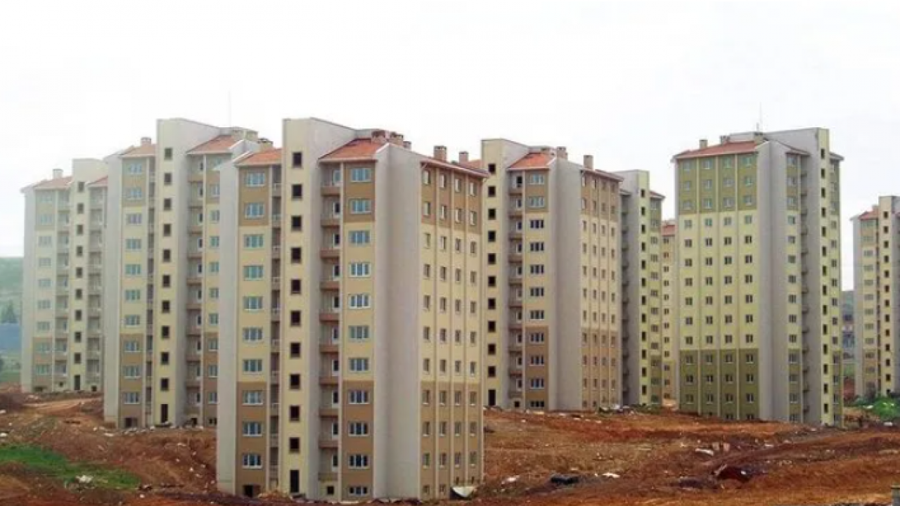 Foto - Bakan Kurum’dan gençlere ve 3 çocuklu ailelere sosyal konut müjdesi! Detayları bugün Erdoğan açıklayacak