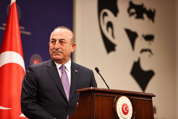 Foto - Bakan Mevlüt Çavuşoğlu'ndan skandal karara sert tepki