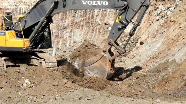Foto - Bakan Murat Kurum paylaştı: İlk kazma vuruldu