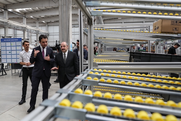 Foto - Bakan Mustafa Varank duyurdu: 100 milyon dolar Türkiye'de kalacak