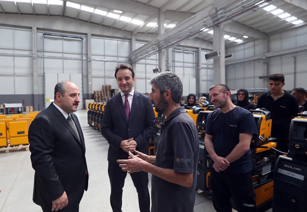 Foto - Bakan Mustafa Varank duyurdu: 100 milyon dolar Türkiye'de kalacak