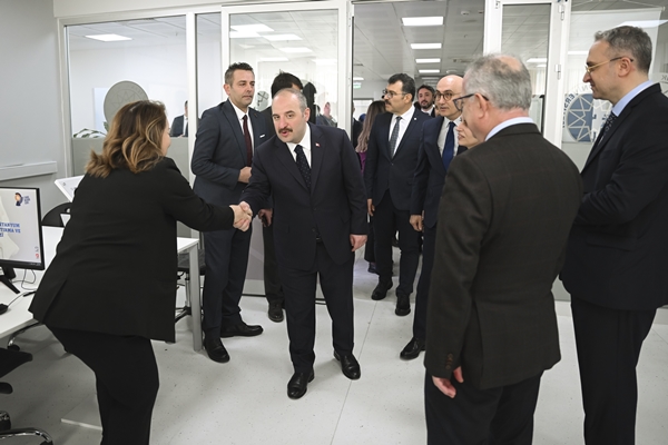 Foto - Bakan Mustafa Varank duyurdu: Testleri artık Türkiye'de yapılacak!