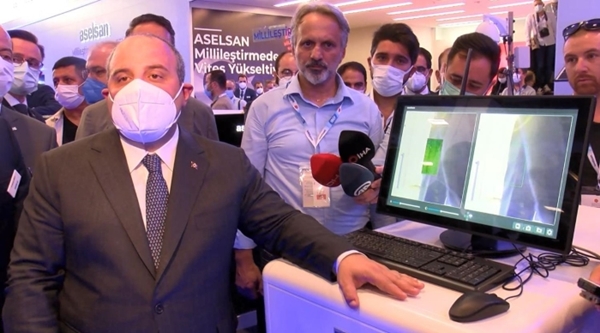 Foto - Bakan Mustafa Varank ilk yerli ve milli işlemci "Çakıl"ı değerlendirdi: Gurur projemiz
