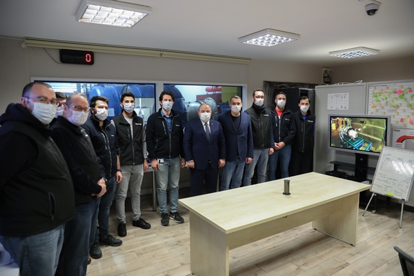 Foto - Bakan Mustafa Varank Milli Turbojet Motoru'nu test etti