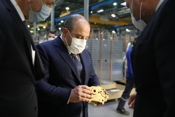 Foto - Bakan Mustafa Varank Milli Turbojet Motoru'nu test etti