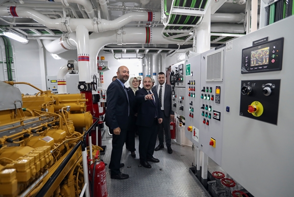 Foto - Bakan Mustafa Varank'tan tam not... Sipariş yağıyor