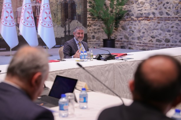 Foto - Bakan Nebati, inşaat sektörü temsilcileriyle bir araya geldi