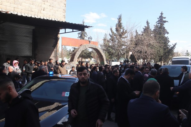 Foto - Bakan Nebati'ye baba ocağında yoğun ilgi! Davul zurnayla karşıladılar