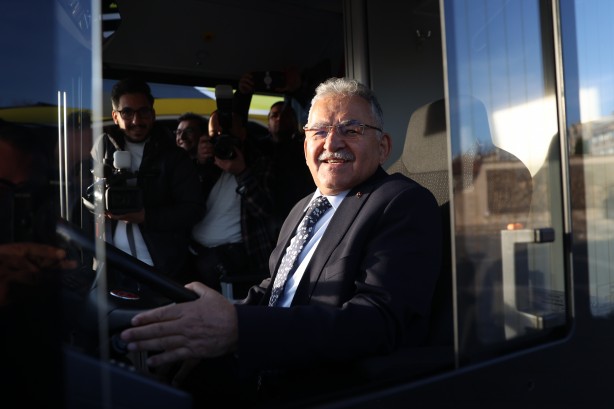 Foto - Bakan Özhaseki'den açıklama geldi: Her an her alanda deprem olabilir! Orada 500’e yakın aktif fay hattı