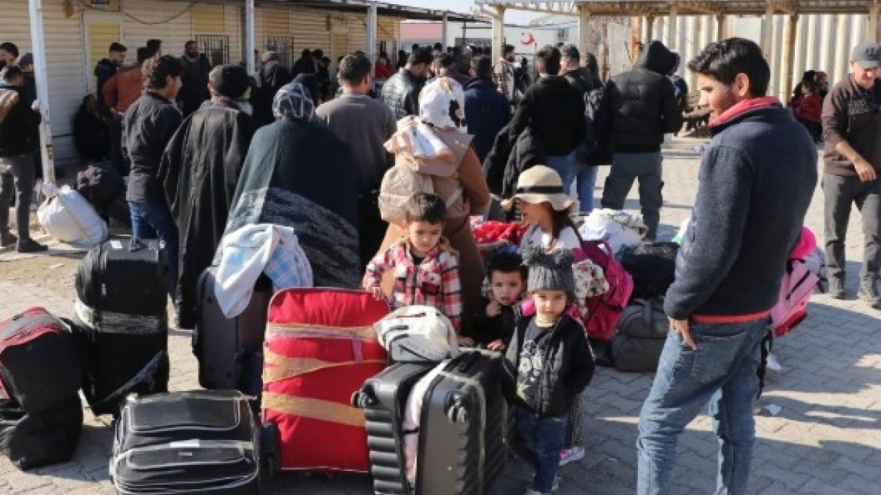 Foto - Bakan rakamları açıkladı: İşte ülkesine dönen Suriyeli sayısı!
