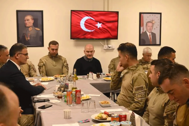 Foto - Bakan Soylu Tendürek’ten mesaj verdi! Çatla Sodom Gomore, patla Bizans ve Roma