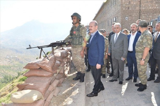 Foto - Bakan Soylu: Yakındır tepenize bineceğiz